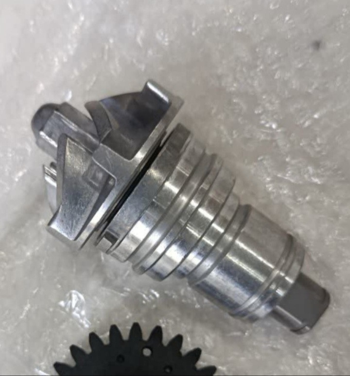 واتر پمپ موتور سیکلت kps200 (بدون دنده)